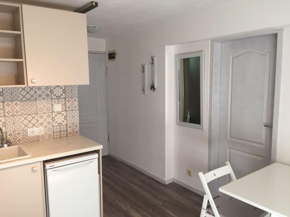 Apartament Button In Downtown *