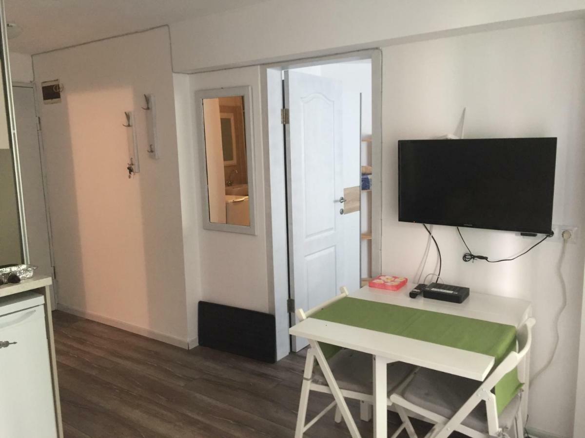 Apartment Button In Downtown *